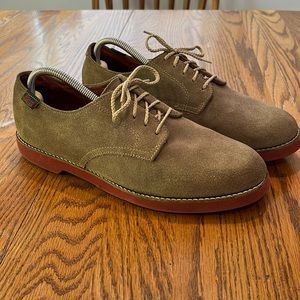 GH bass & co suede derbies